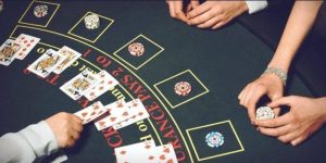 Cách tổ chức ván cược theo luật chơi blackjack